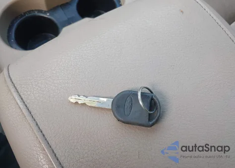 2004 Ford Expedition Eddie Bauer z USA, uszkodzony, nr VIN 1FMFU18L74LB44194